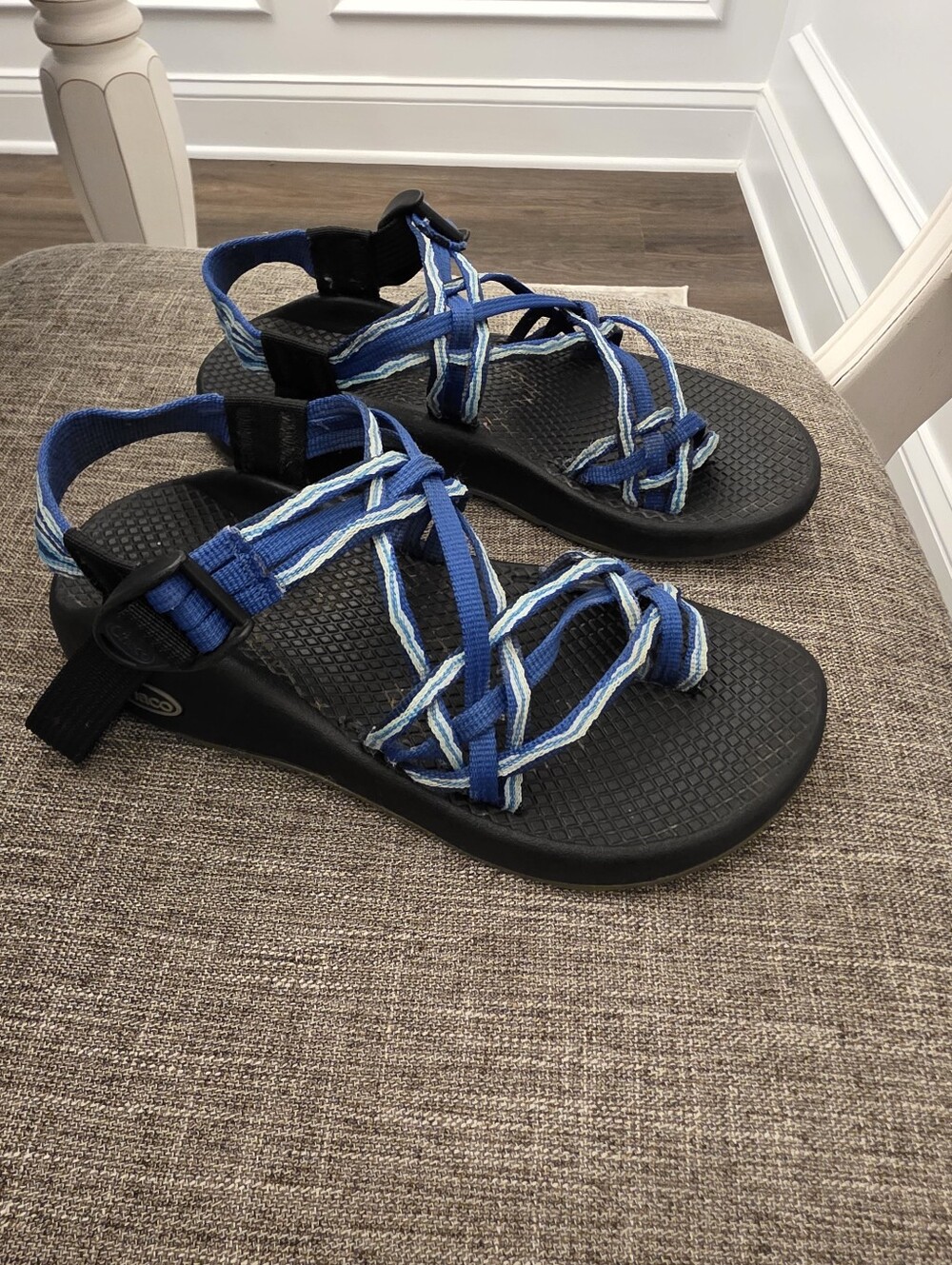 Chaco Women's ZX2 Blue Strappy Sandals Size 5